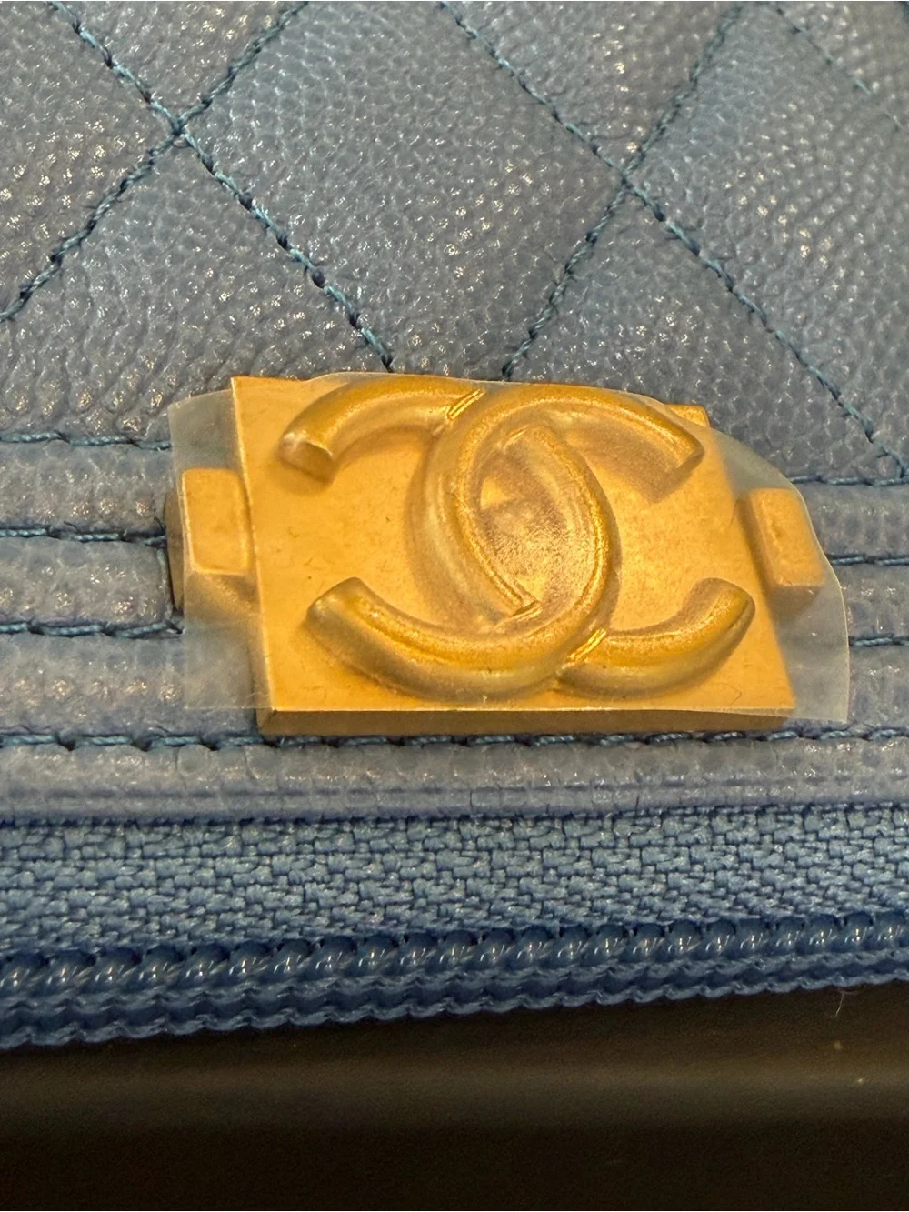 CHANEL NWOT Boy Light Blue Quilted Zip Coin Card Zip Wallet with Gold CC Accent